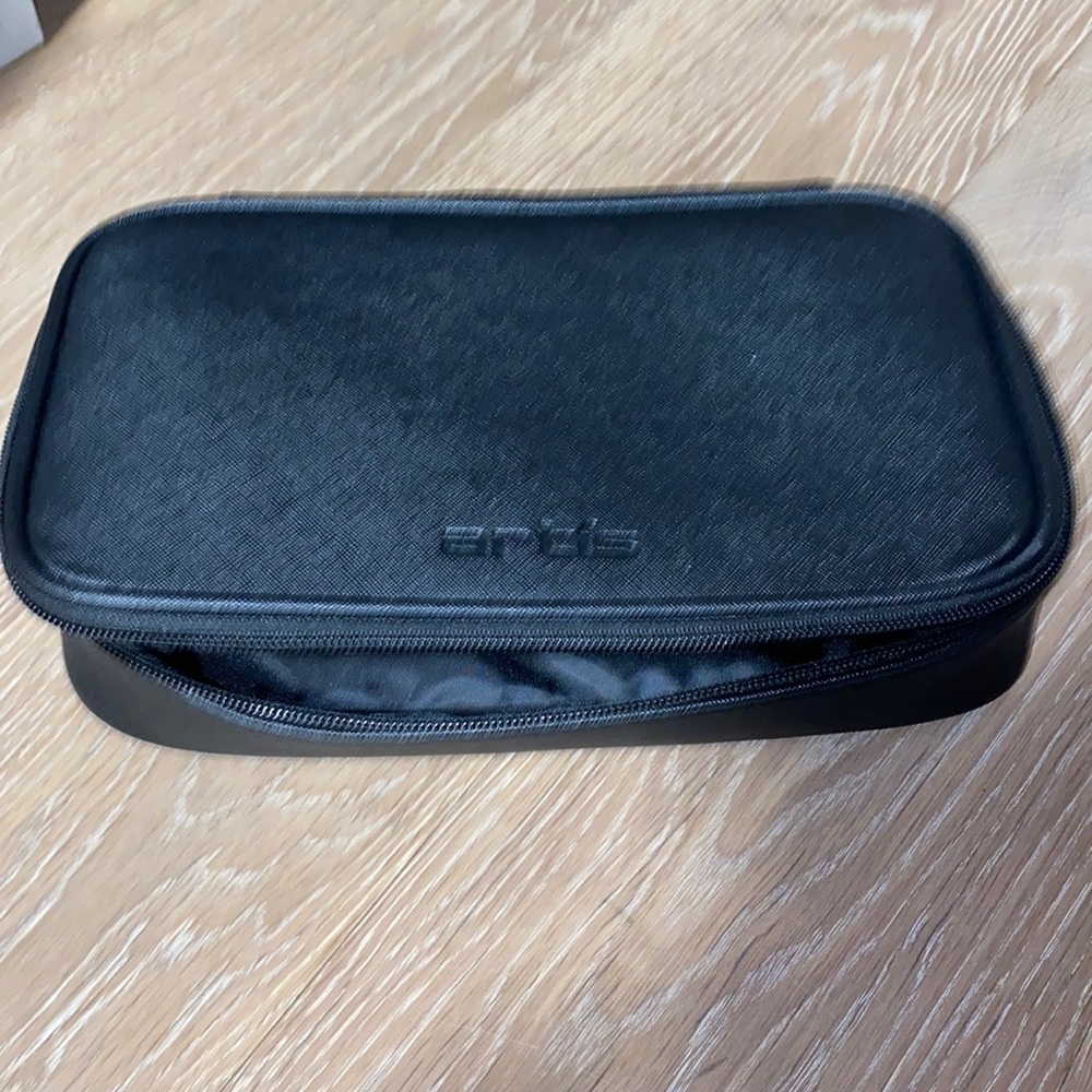 Artis large brush case black leather NEW